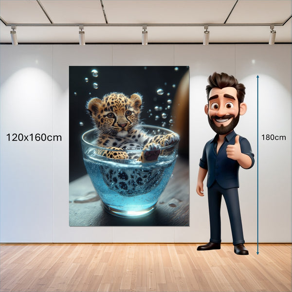 Leinwandbild Verspielt und Niedlich Leopardenjunges im Glas 120x160 cm Hochformat
