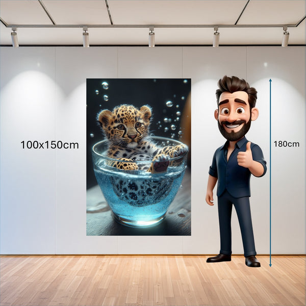 Poster Wandbild 100x150 cm Verspielt und Niedlich Leopardenjunges im Glas Hochformat