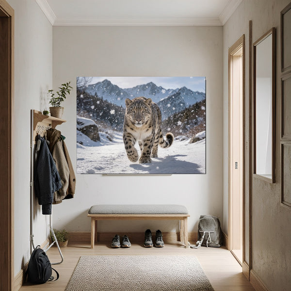 Leinwandbild Schneeleopard im Winterwunderland fuer Flur und Eingang dunkelanthrazit Querformat