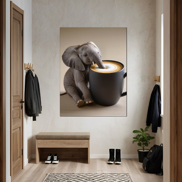 Poster Wandbild Kaffeegenuss mit einem kleinen Elefanten fuer Flur und Eingang grauoderbeige Hochformat