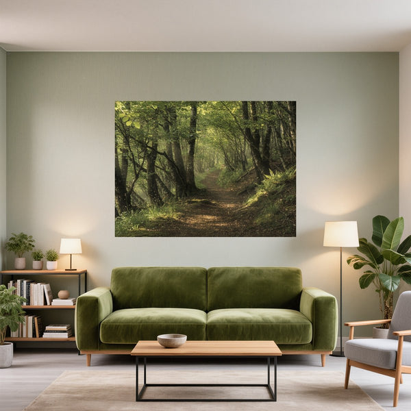 Poster Wandbild Waldweg im Morgenlicht fuer Wohnzimmer gruen Querformat